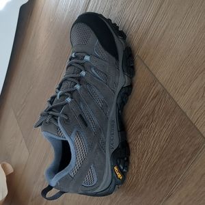 Merrell Moab 2 Waterproof Hiking Shoes